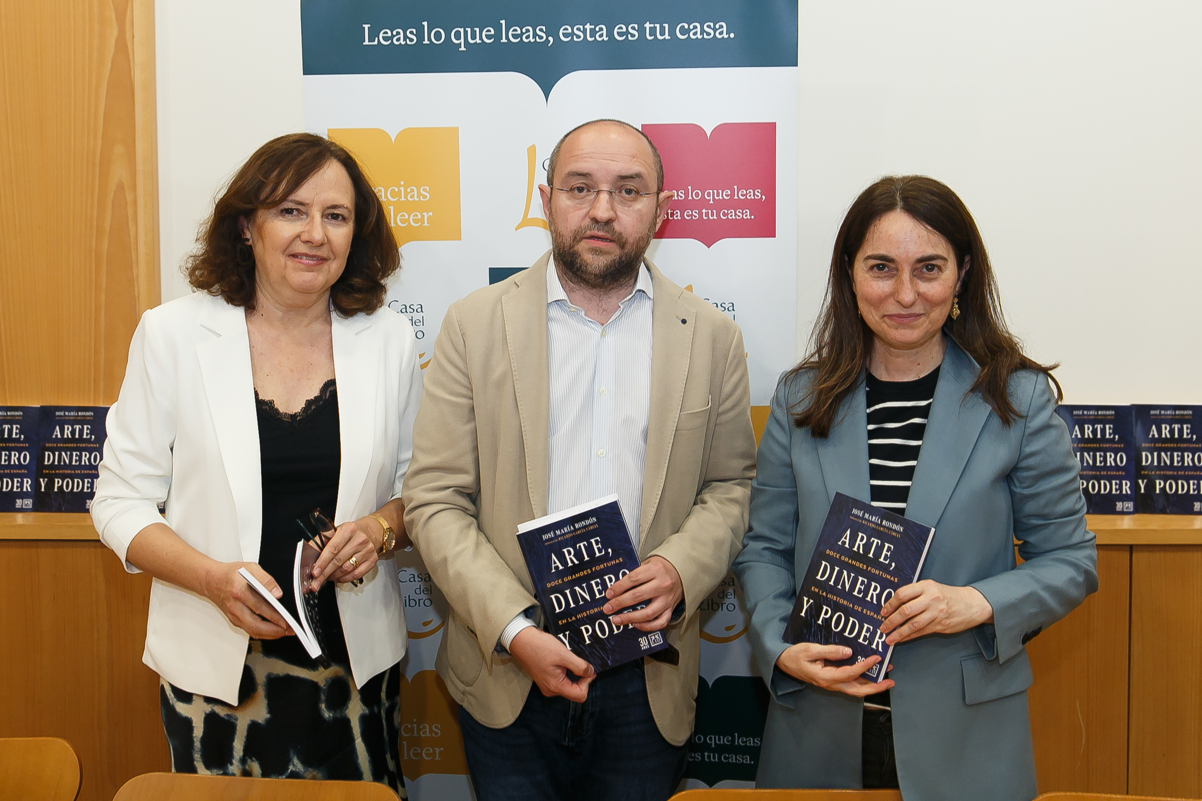 Se presenta en Sevilla el libro ‘Arte, Dinero y Poder’, una obra que analiza la influencia del arte sobre las principales figuras de nuestra historia