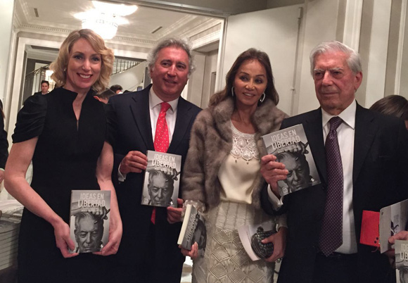 LID celebra con Vargas Llosa su 80 cumpleaños