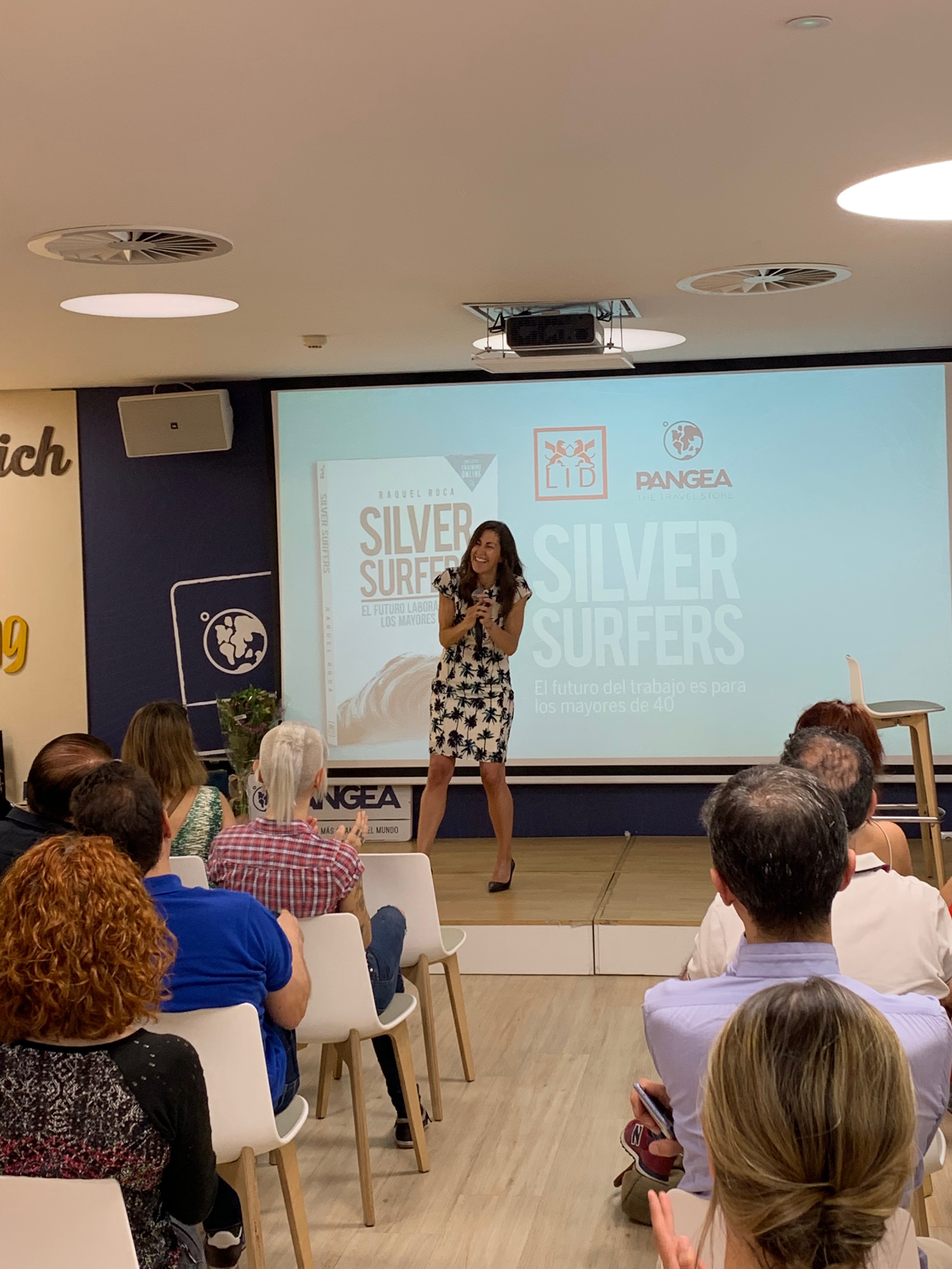 Raquel Roca presenta su último libro en Madrid